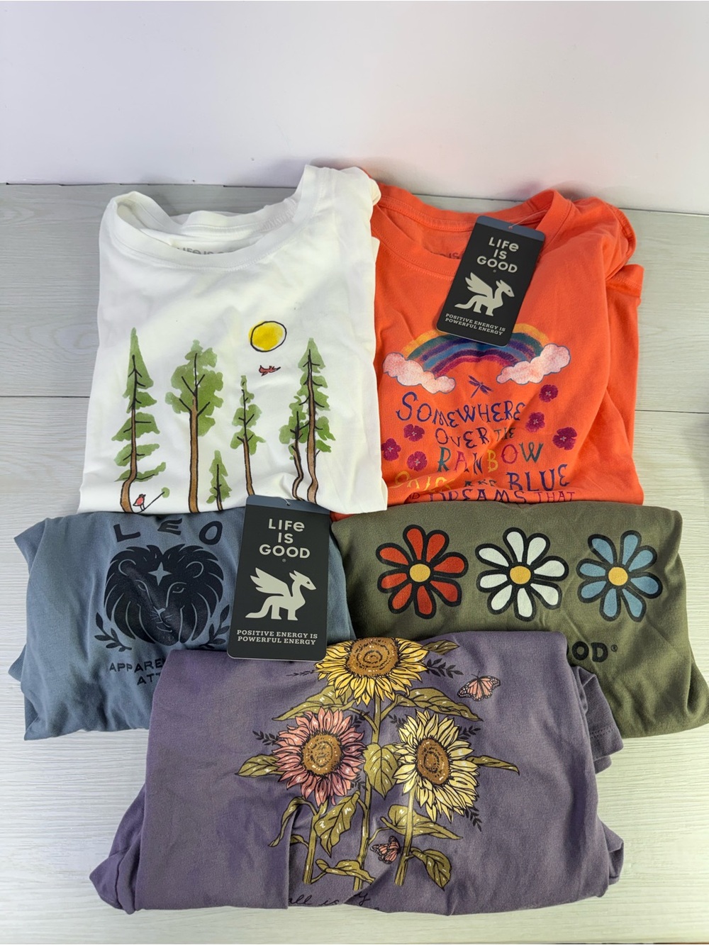 Lot of 5 Life Is Good T-Shirt Women Large Multicolor Graphic Crusher Tee